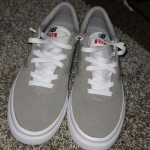 New balance casual shoes